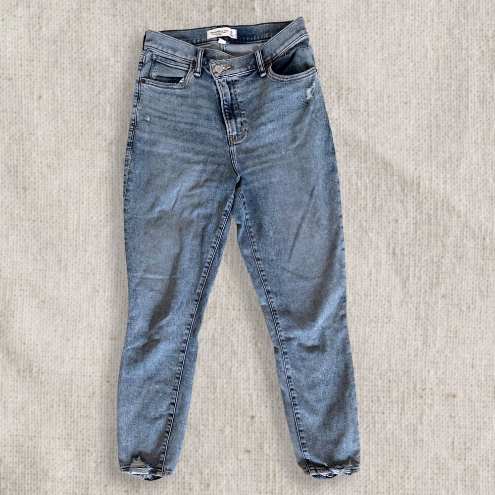 Abercrombie Curve Love Super Skinny Ankle Jeans Size 28 6S Light Blue Wash